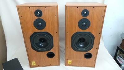 harbeth super hl5 plus stands